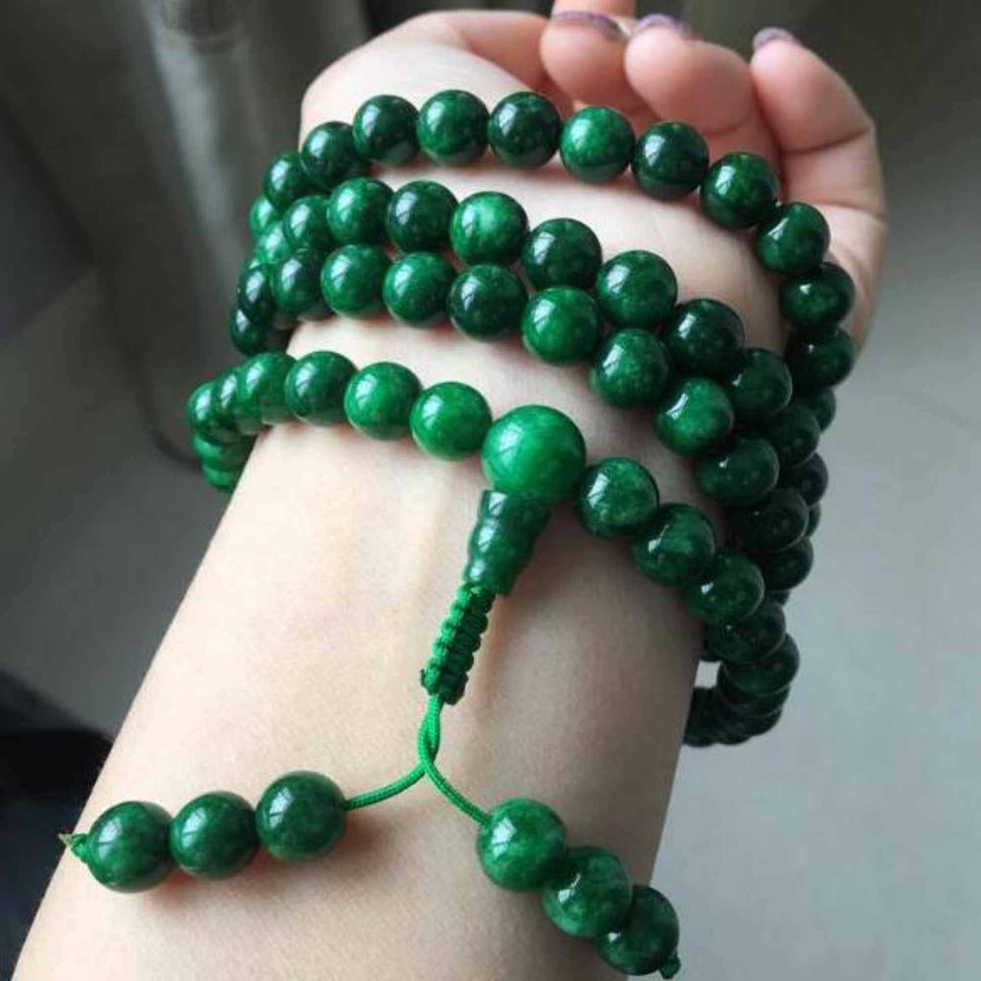 Pulsera de cuentas de jade ver - Yoga Health & Fitness Center reseña y precio